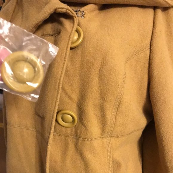 Camel Mustard crop style swing Jacket L Mossimo - Picture 3 of 7